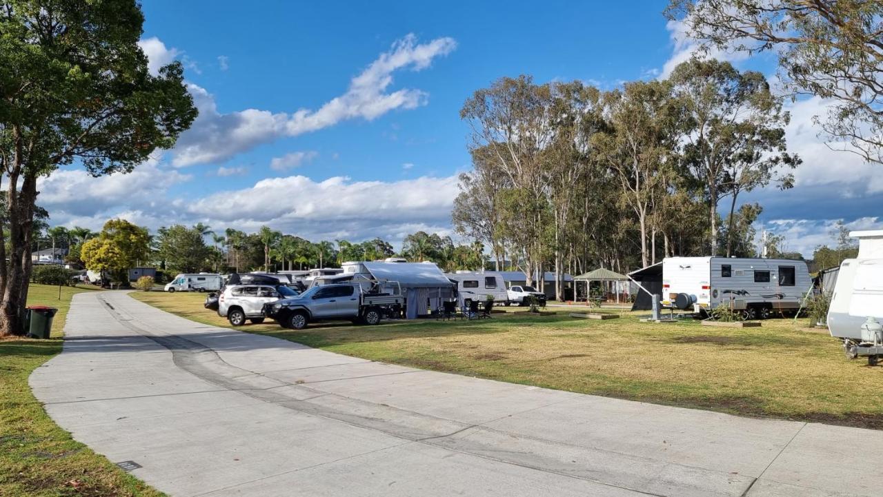 Big4 Karuah Jetty Holiday Park Экстерьер фото