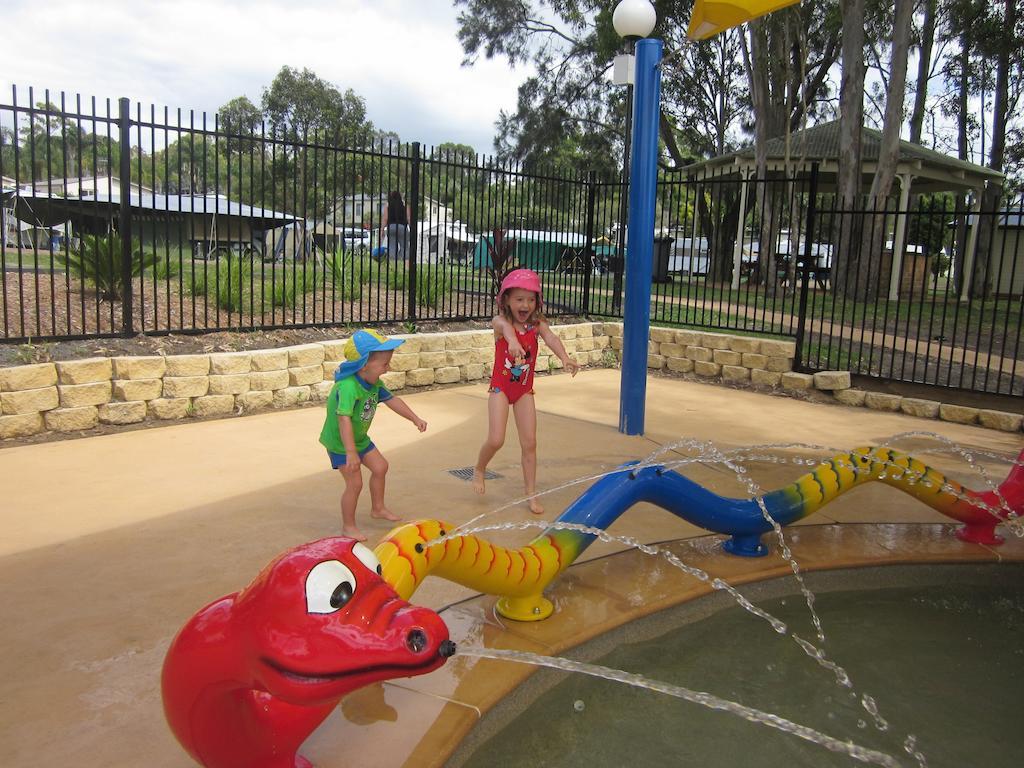 Big4 Karuah Jetty Holiday Park Экстерьер фото