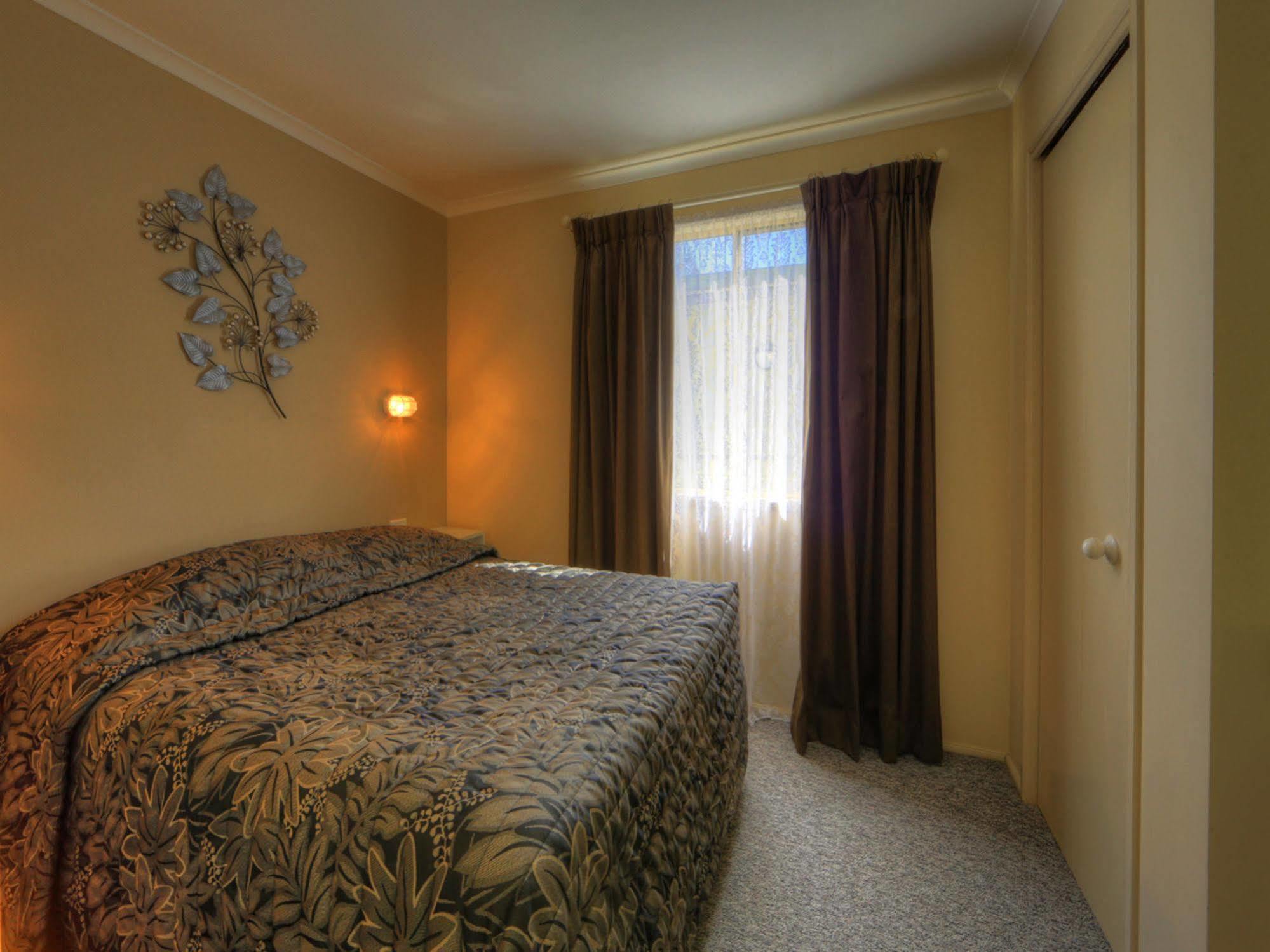 Big4 Karuah Jetty Holiday Park Экстерьер фото